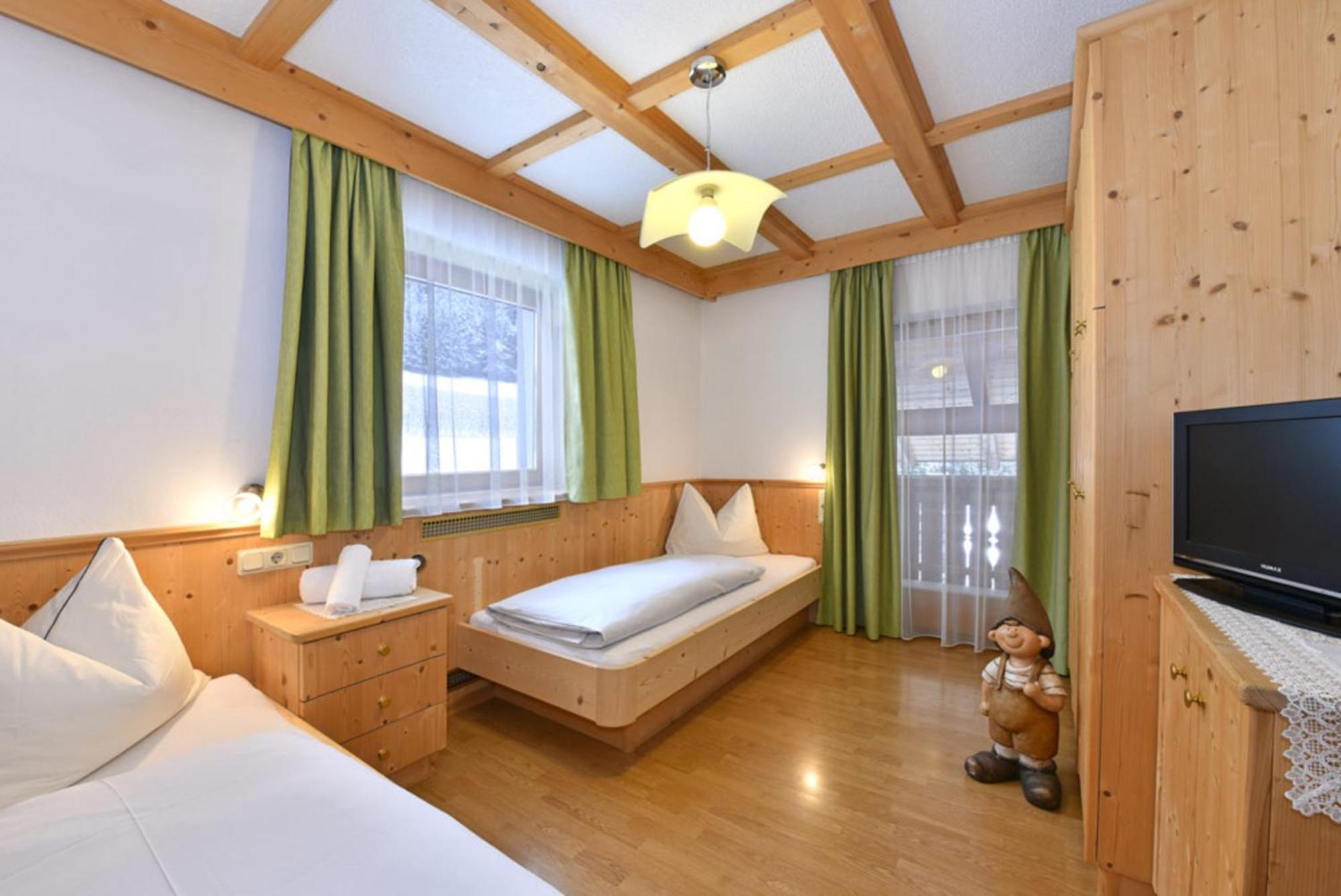 Obergasserhof Rodeneck Zimmer foto